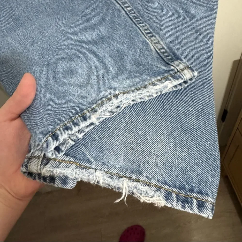Levi’s 550 Relaxed Fit 34x29 Medium Wash Jeans
